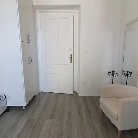 דירה Standard Apartment